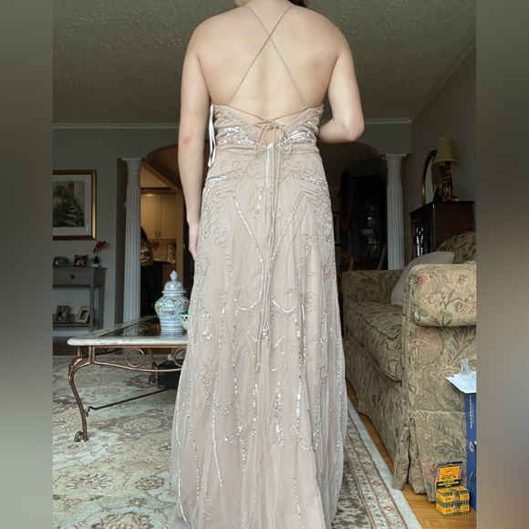 Adrianna Papell Platinum - Picture 2 of 5